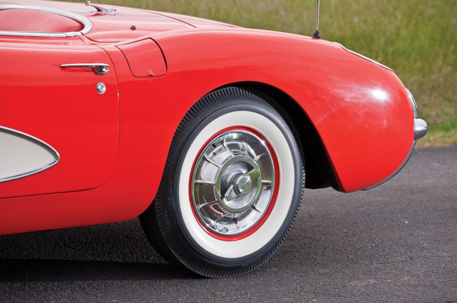  Chevrolet Corvette Fuel-Injected Convertible 1957 года  (фото 26 из 46)
